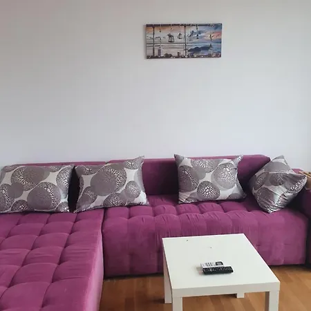 Stayinn * ساني بيتش